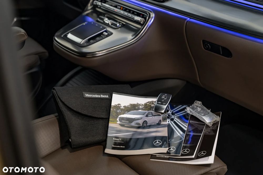 Mercedes-Benz Klasa V 300 d 4-Matic 9G-Tronic Exclusive (ekstra dł) - 40