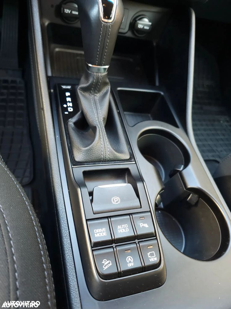 Hyundai Tucson 2.0 CRDI 4WD Automatik Premium - 13