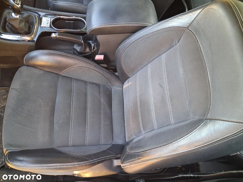 Ford Mondeo 2.0 TDCi Titanium X - 9