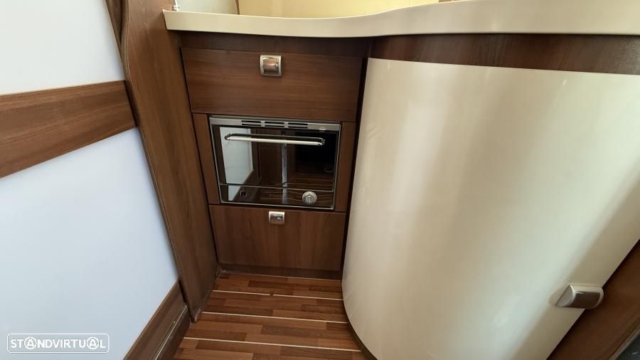 McLouis Nevis 876G 2.3 MJ 150cv c.central - 31