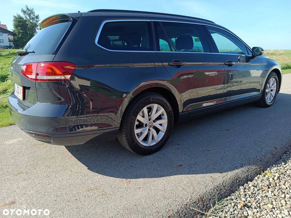Volkswagen Passat Variant 2.0 TDI BMT Comfortline - 12