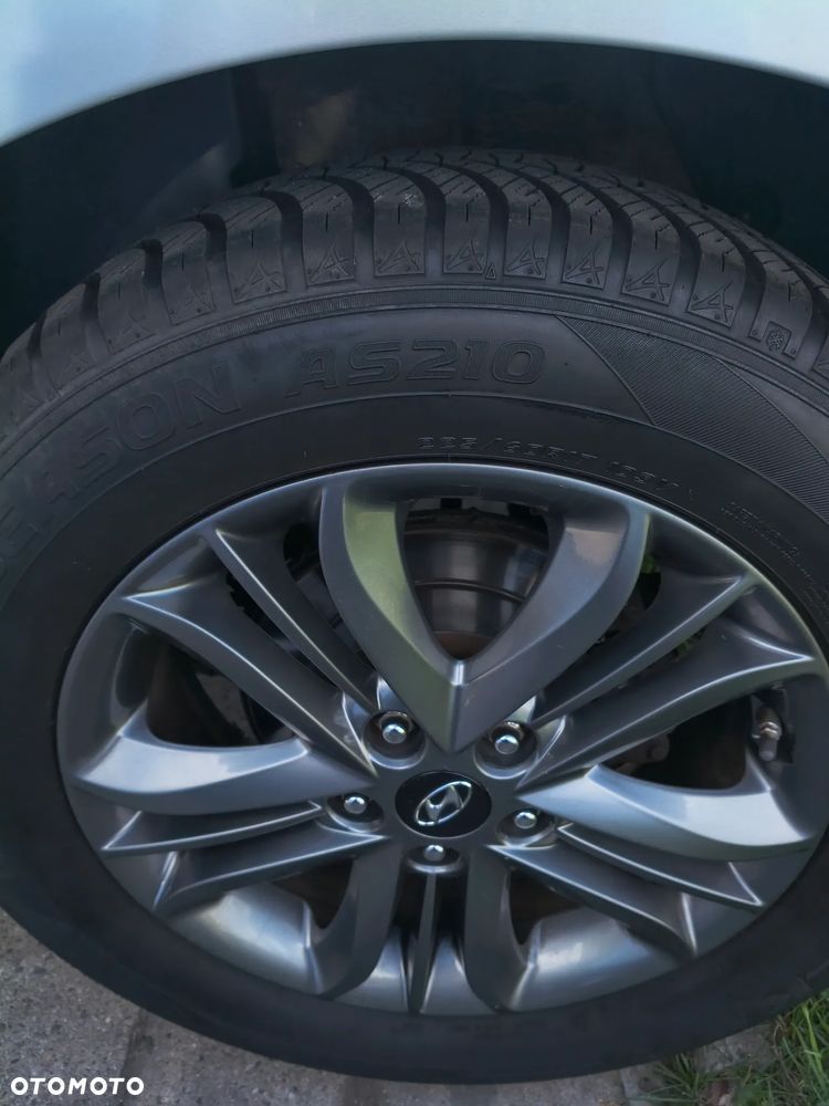 Hyundai ix35 2.0 4WD Trend - 10