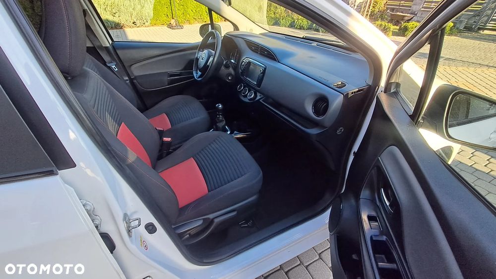 Toyota Yaris - 7