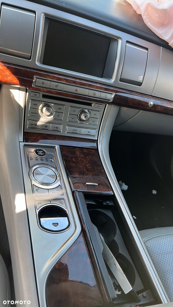 Jaguar XF 3.0 V6 D S Portfolio - 2