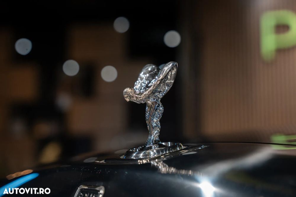 Rolls-Royce Phantom - 16