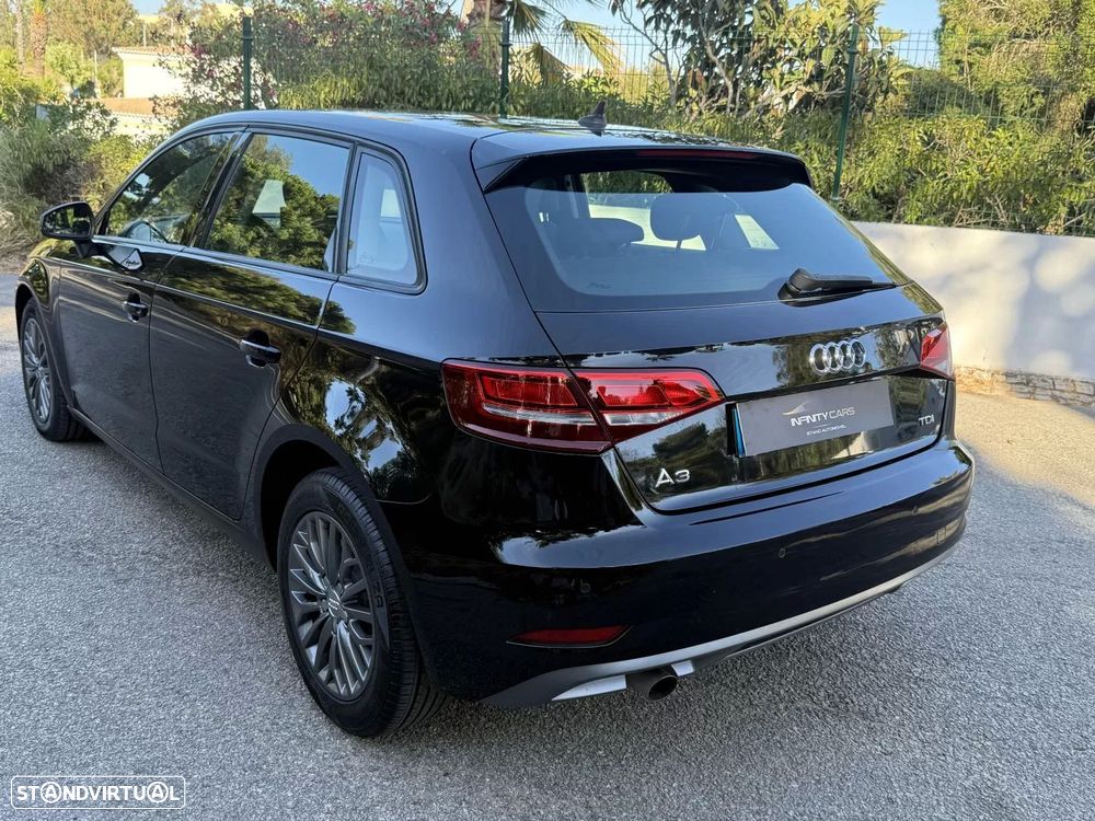 Audi A3 Sportback 1.6 TDI Sport — fotografia 8