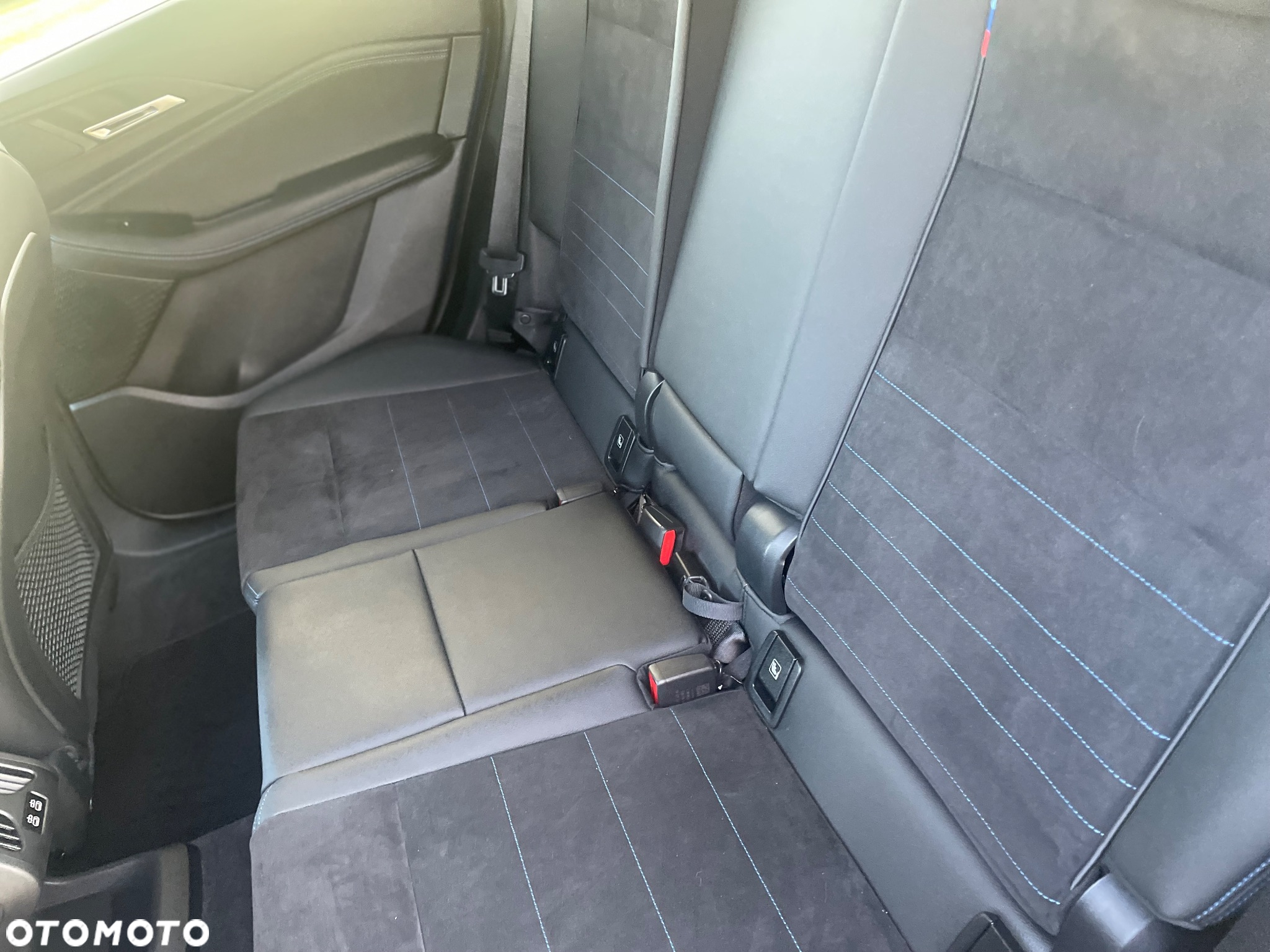 BMW Seria 2 223i Active Tourer - 34