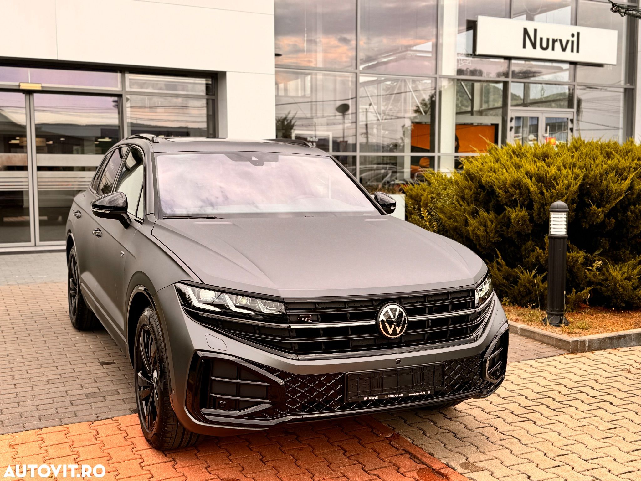 Volkswagen Touareg V6 TDI 4MOTION R-Line - 1