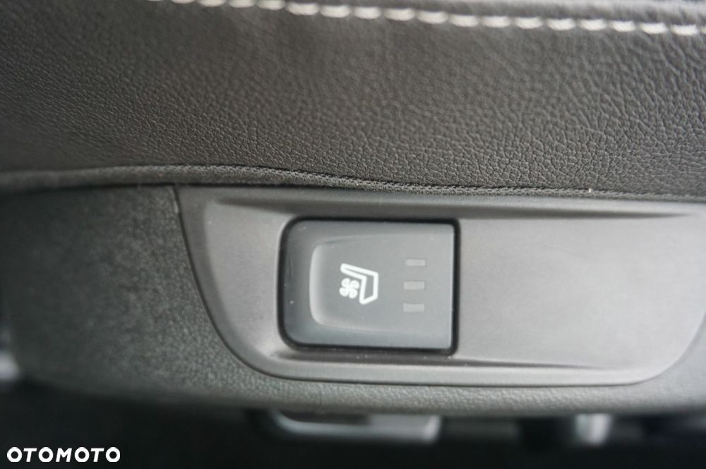 Opel Cascada 1.4 T Cosmo S&S EU6 - 13