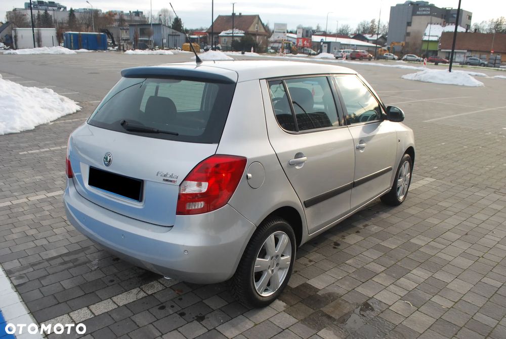 Skoda Fabia - 4