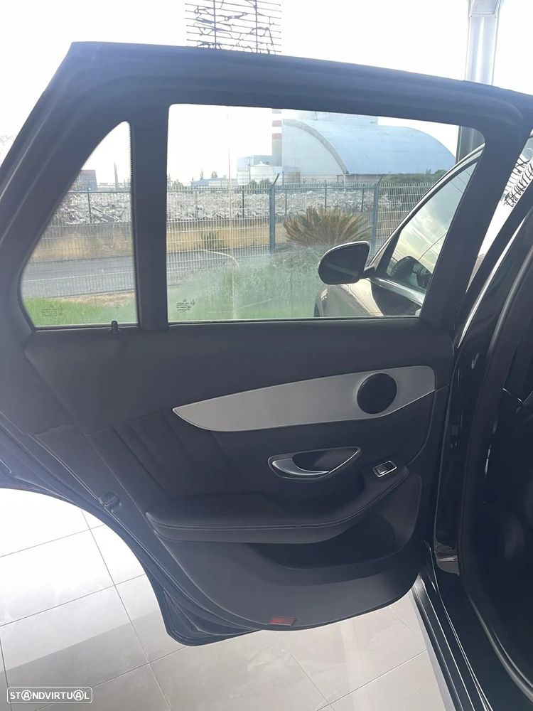 Mercedes-Benz GLC 250 d AMG Line 4-Matic - 15