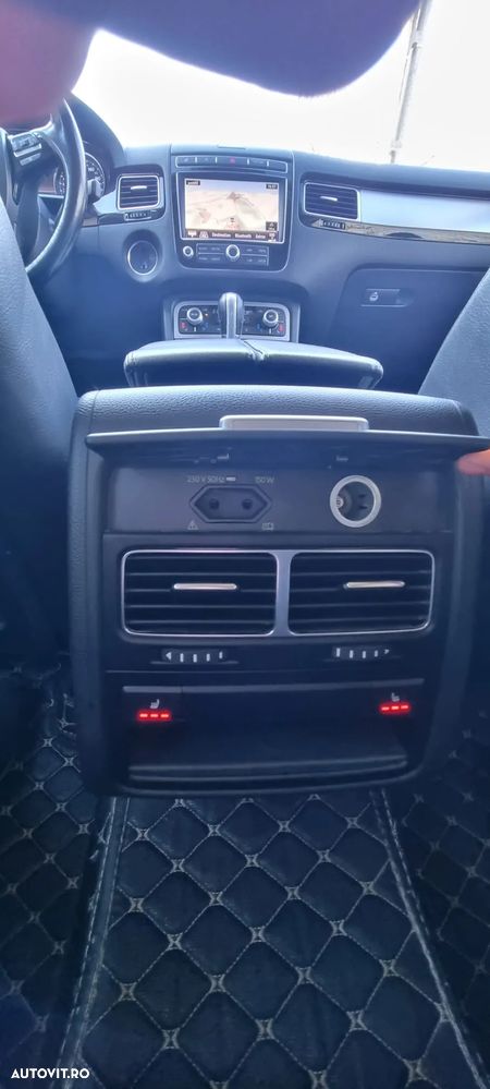 Volkswagen Touareg - 7