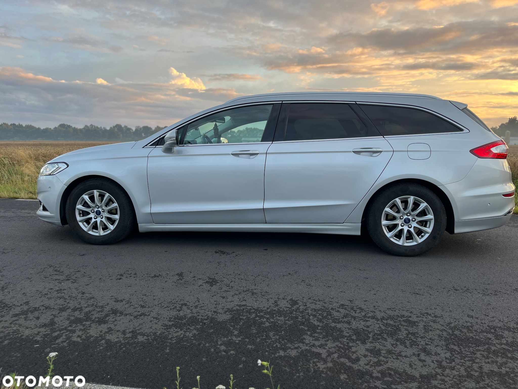 Ford Mondeo 1.5 TDCi ECOnetic Edition - 4