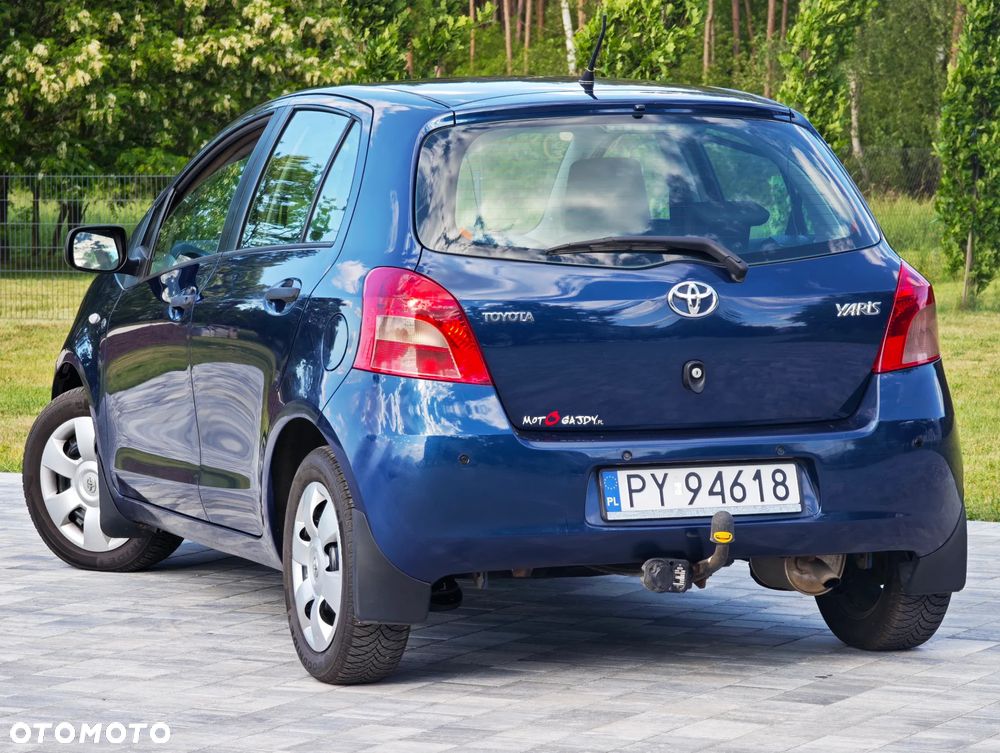 Toyota Yaris 1.3 Sol - 13