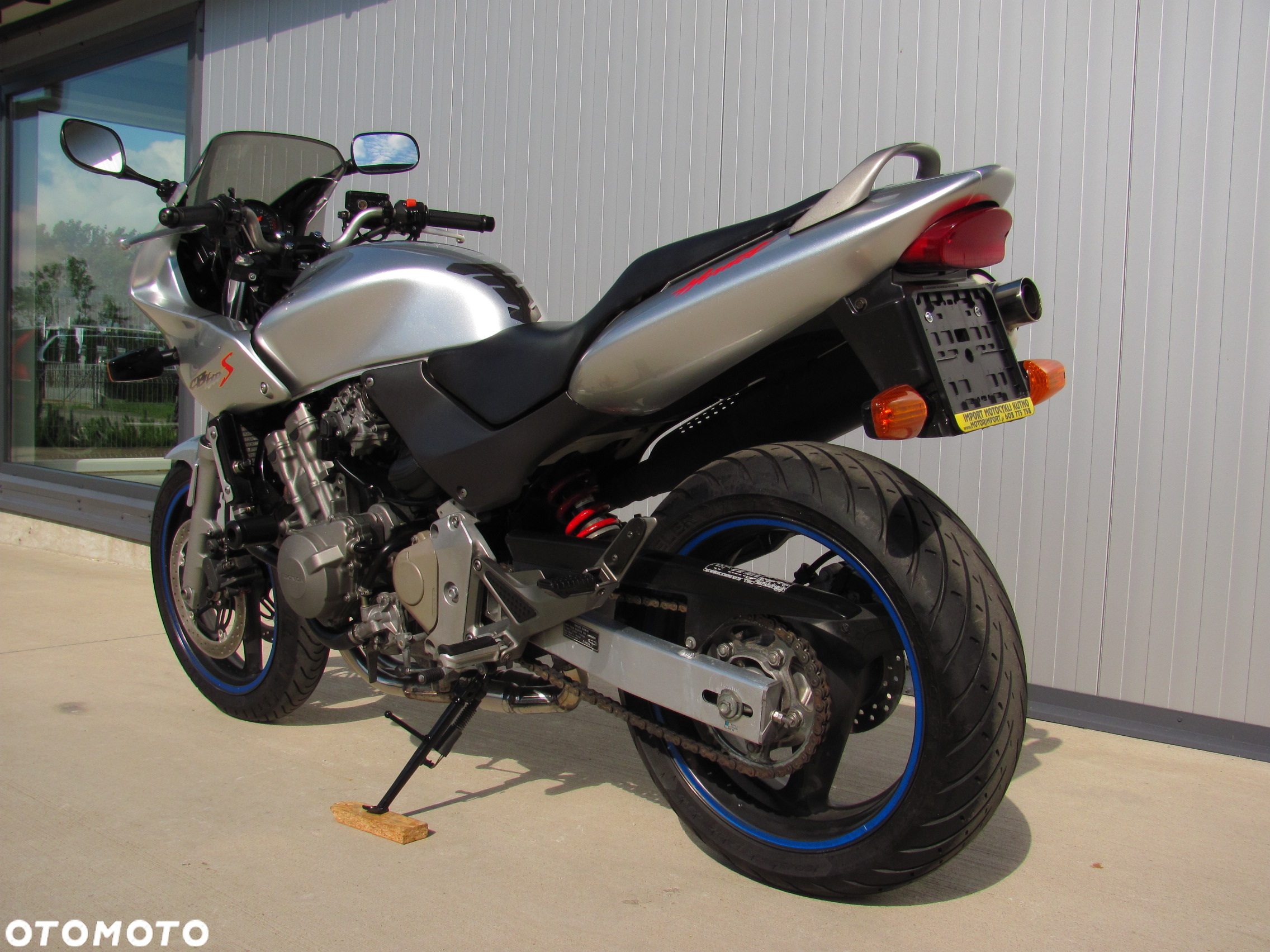 Honda Hornet - 19