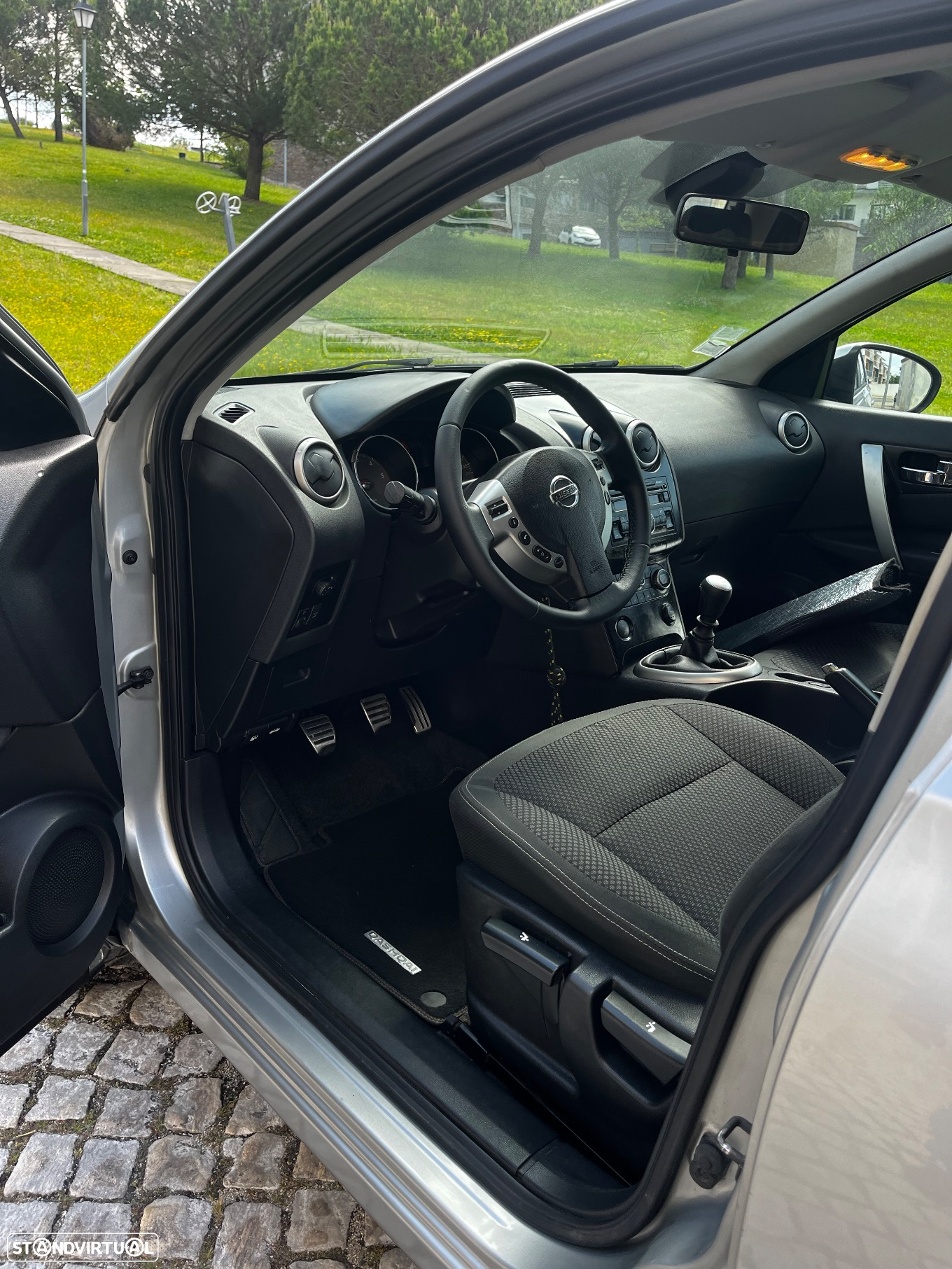 Nissan Qashqai 1.5 dCi Tekna Premium 18 - 17