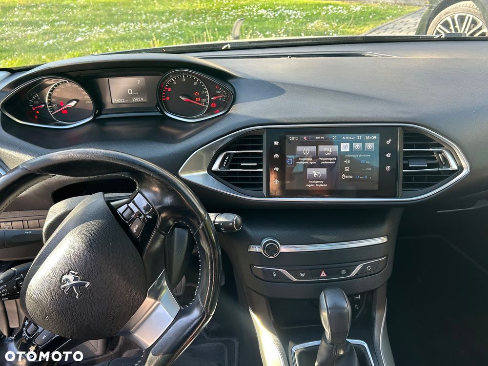 Peugeot 308 - 11