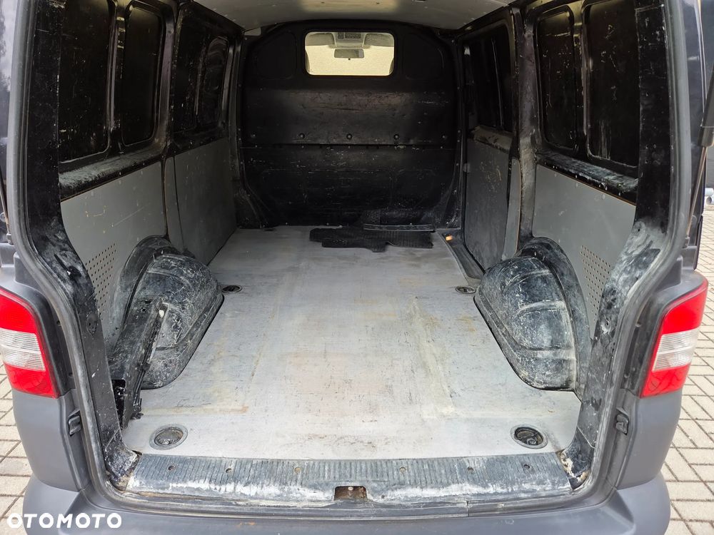 Volkswagen Transporter - 13