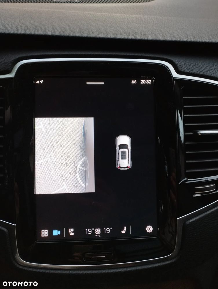 Volvo XC 90 - 34