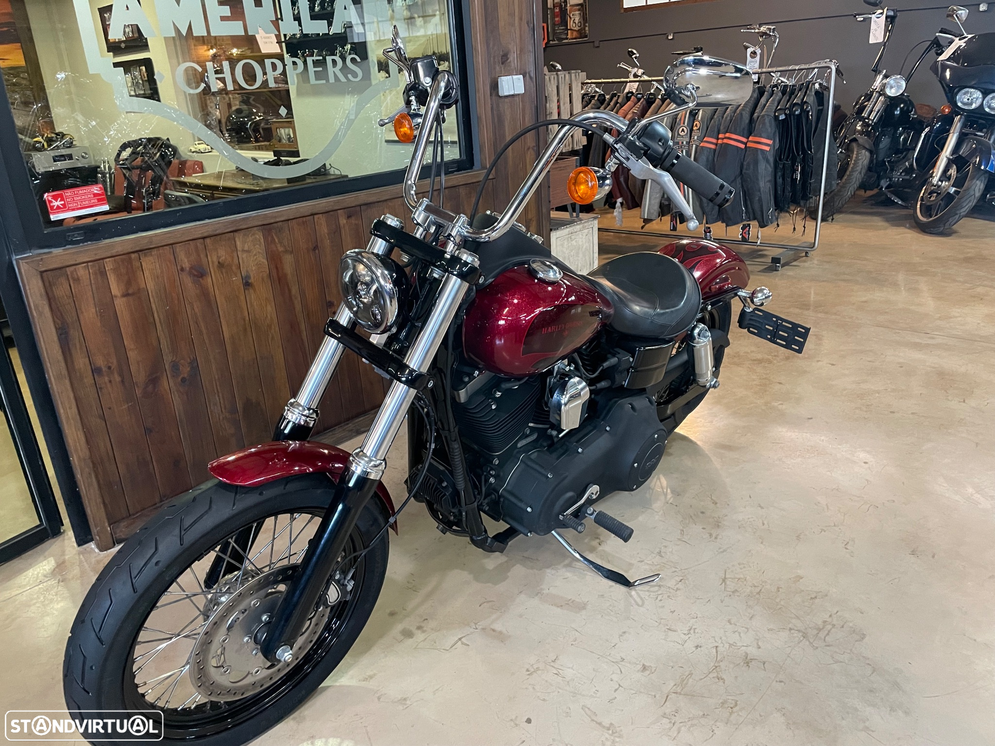 Harley-Davidson FX Dyna Street Bob - 16