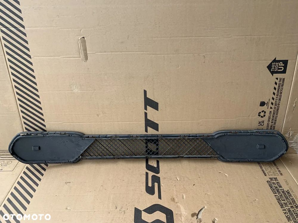 Kratka zderzaka środkowa przód przednia BMW X1 E84 2990368 - 4