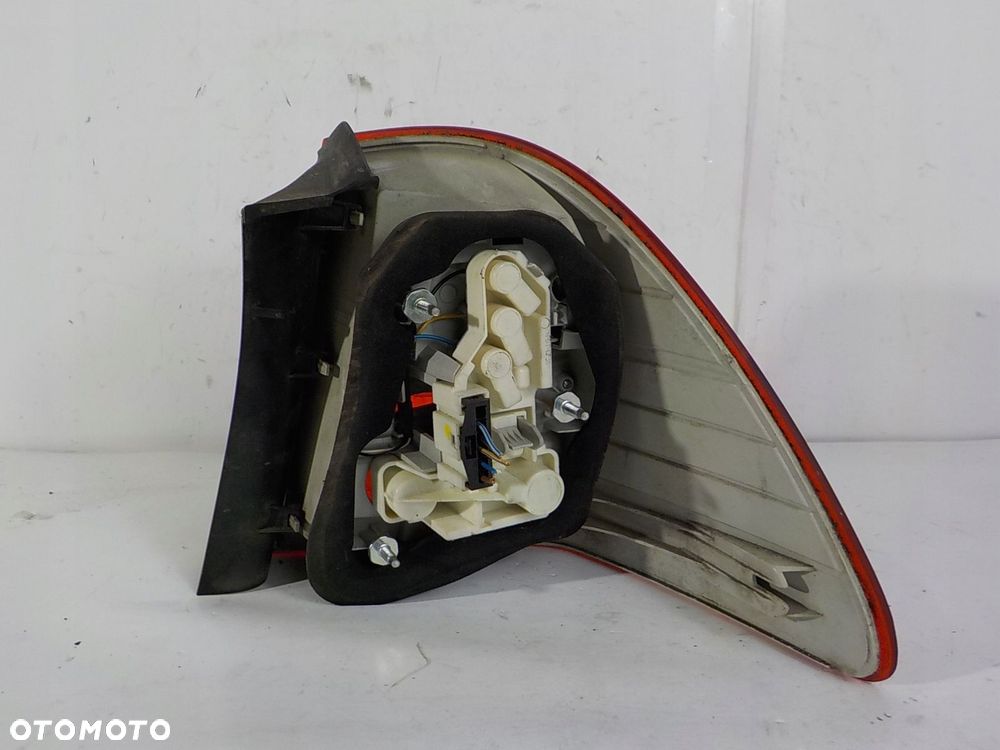 BMW 3 E91 LIFT LAMPA LEWA TYLNA LEWY TYŁ - 5