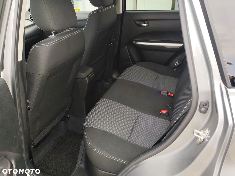 Suzuki Vitara 1.5 Strong Hybrid Premium 2WD AGS - 11