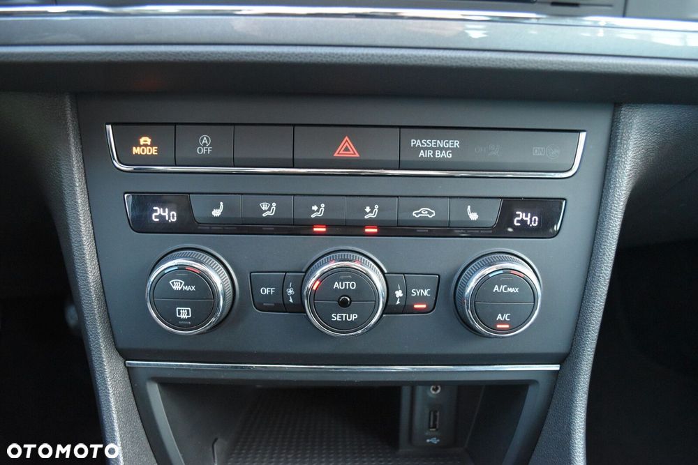 Seat Leon 1.4 EcoTSI FR S&S - 24