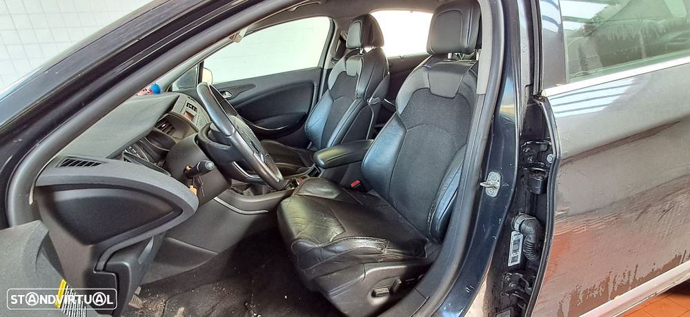 Citroën C5 2.0 HDi Exclusive - 10