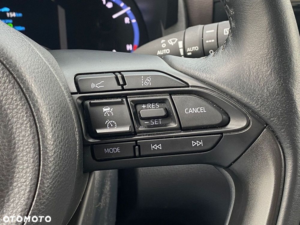 Toyota Yaris Cross Hybrid 1.5 Executive - 28