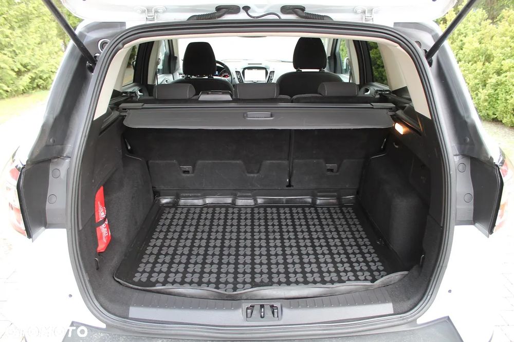 Ford Kuga 2.0 TDCi 2x4 Cool & Connect - 22