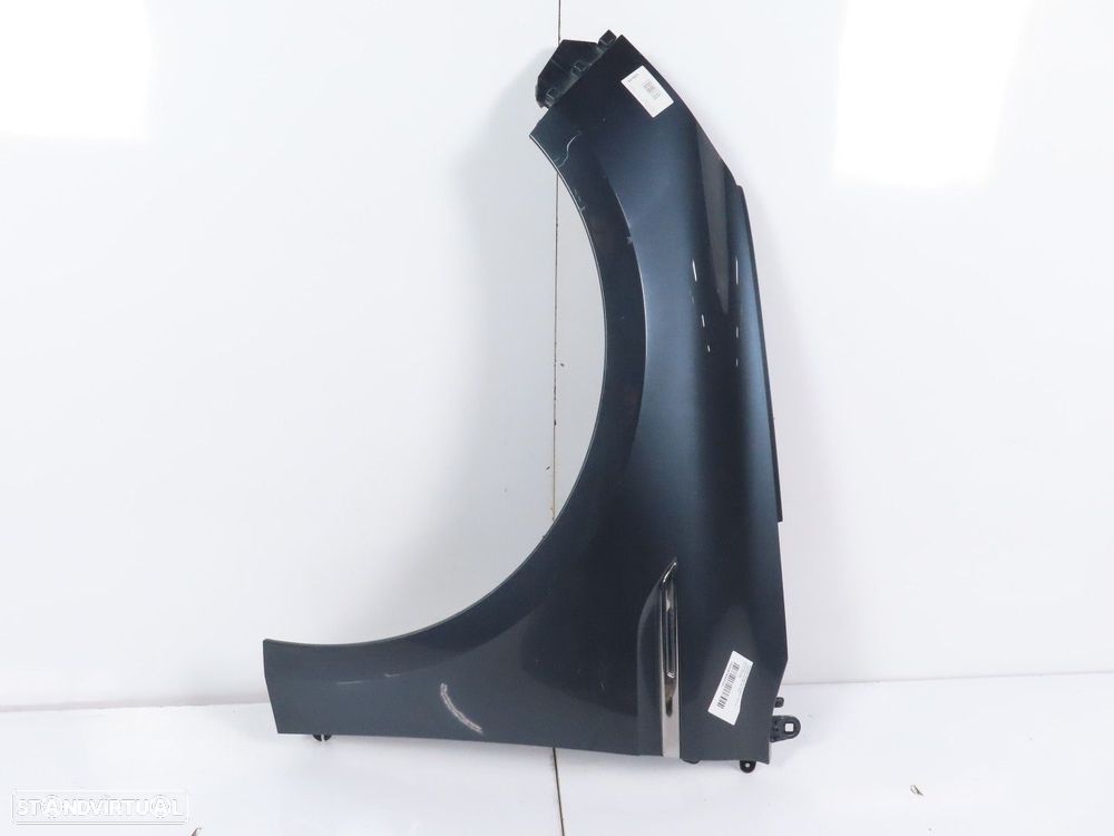 Guarda-lamas Esquerdo/Frente Usado / Original RENAULT MEGANE IV Hatchback (B9A/M... - 2
