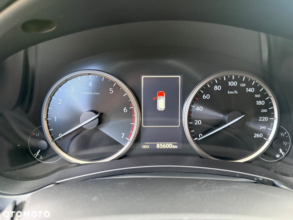 Lexus NX 300 F Impression AWD - 35