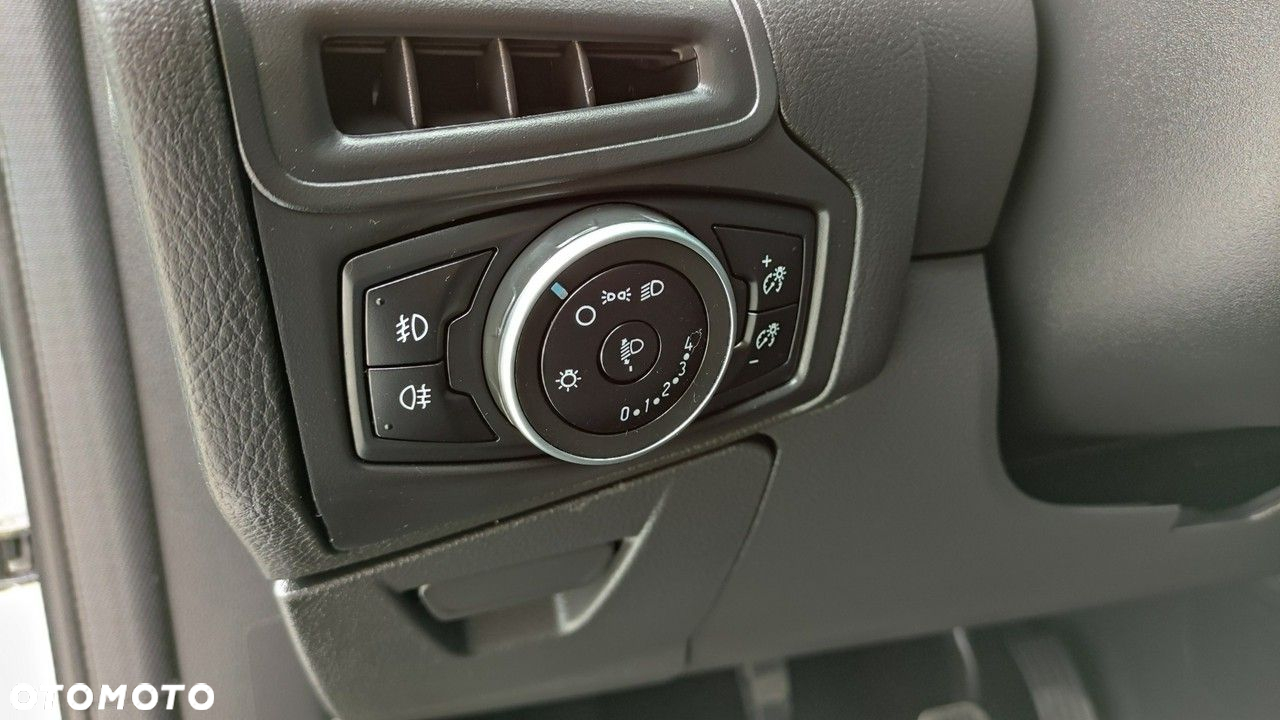 Ford Focus - 29