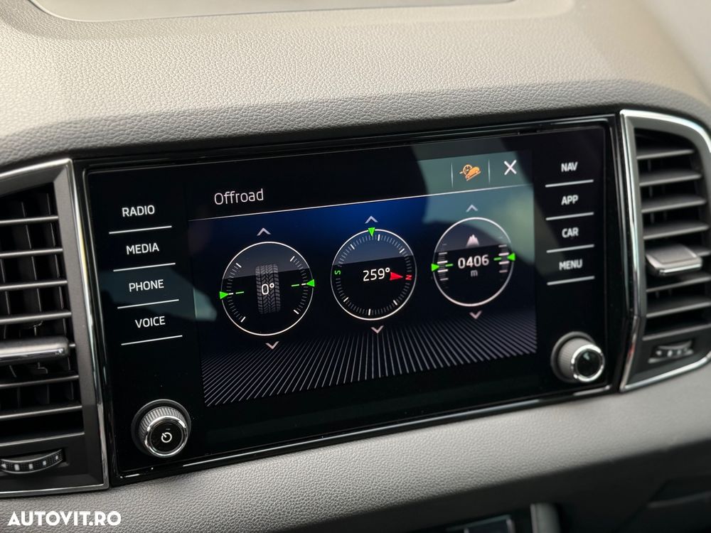 Skoda Karoq 2.0 TDI SCR 4x4 DSG Style - 25