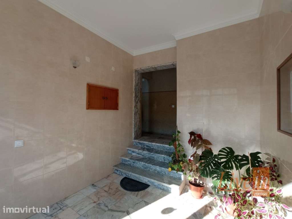 Apartamento T3 no Carregado - Grande imagem: 2/26