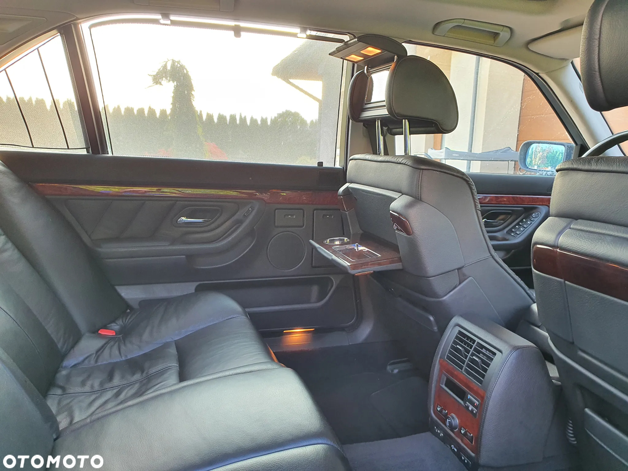 BMW Seria 7 740iL - 17