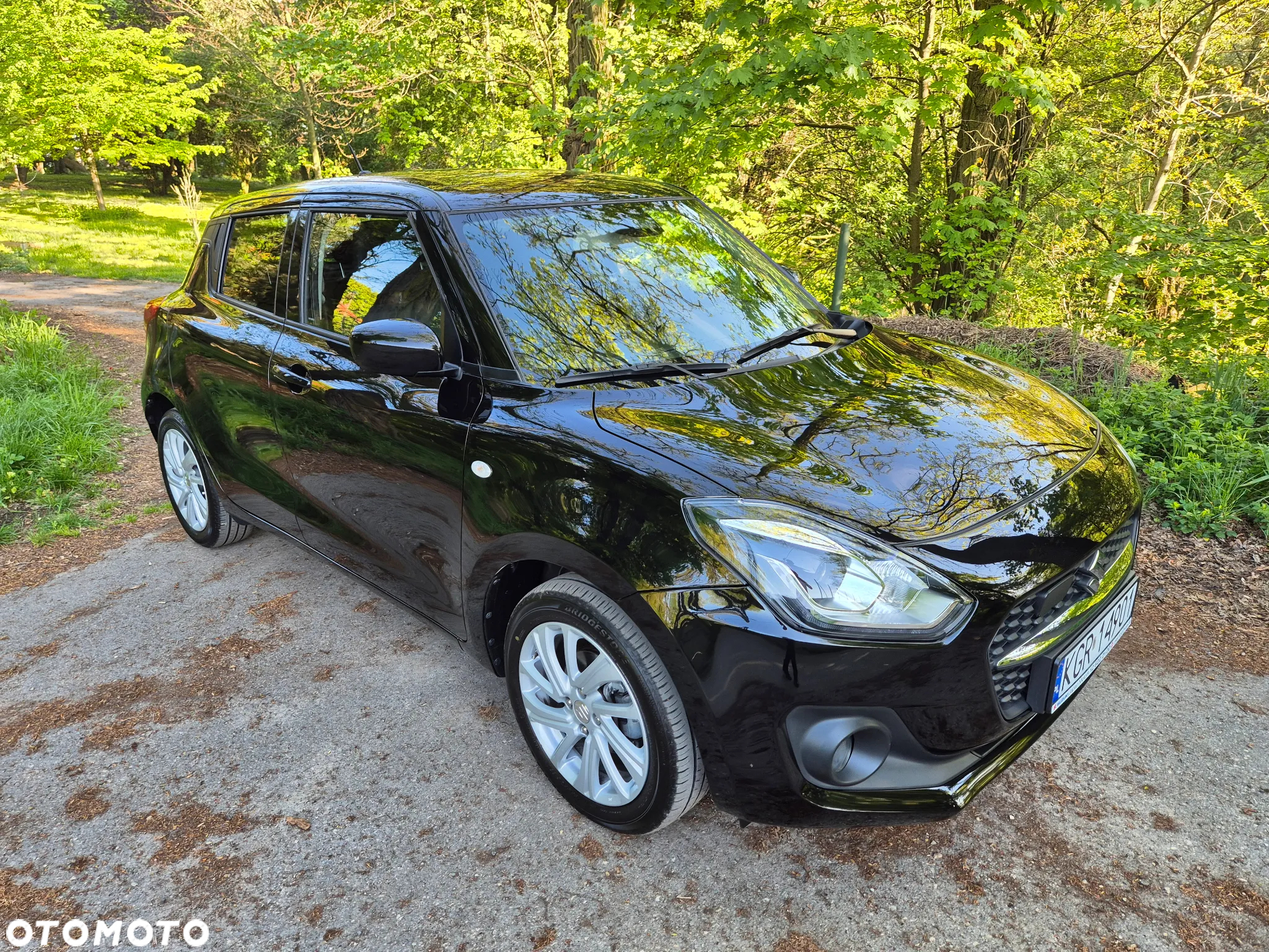 Suzuki Swift 1.2 Dualjet SHVS Premium CVT - 2