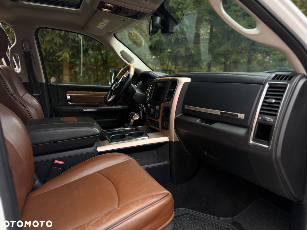 Dodge RAM 5.7 4x4 - 18