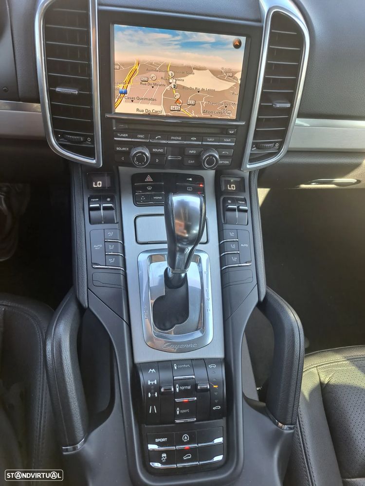 Porsche Cayenne Tiptronic - 10