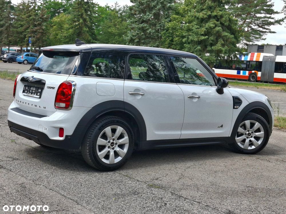 MINI Countryman Cooper ALL4 Classic Trim - 19