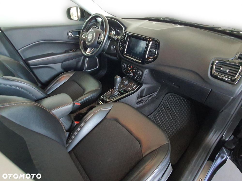 Jeep Compass 1.4 TMair Limited 4WD S&S - 11