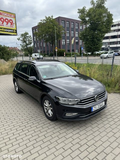 Volkswagen Passat 2.0 TDI SCR Business - 3