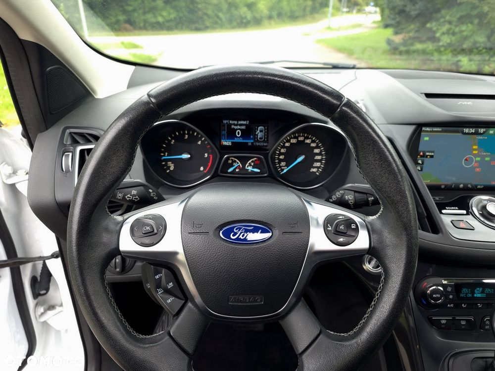 Ford Kuga 2.0 TDCi 4WD Titanium - 19