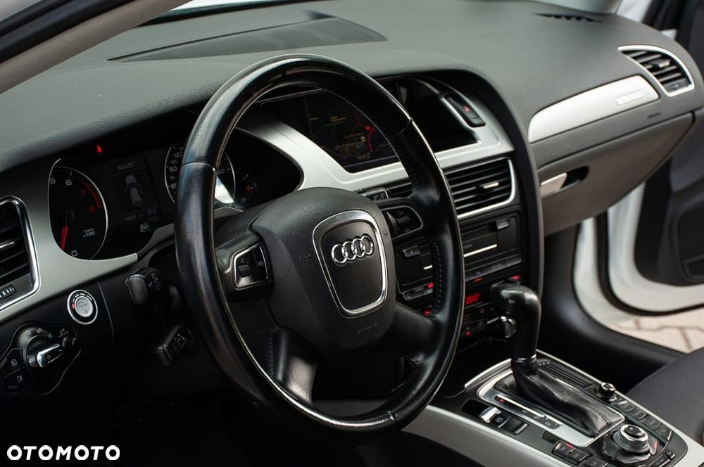 Audi A4 Allroad 2.0 TFSI S tronic - 39