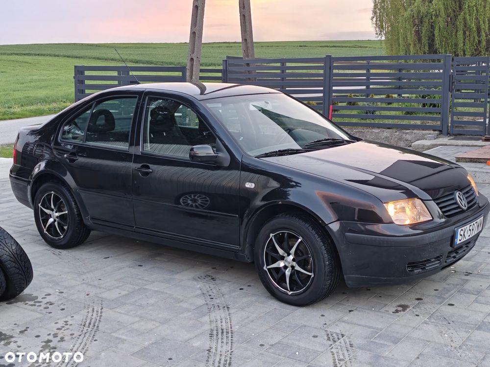 Volkswagen Bora - 2