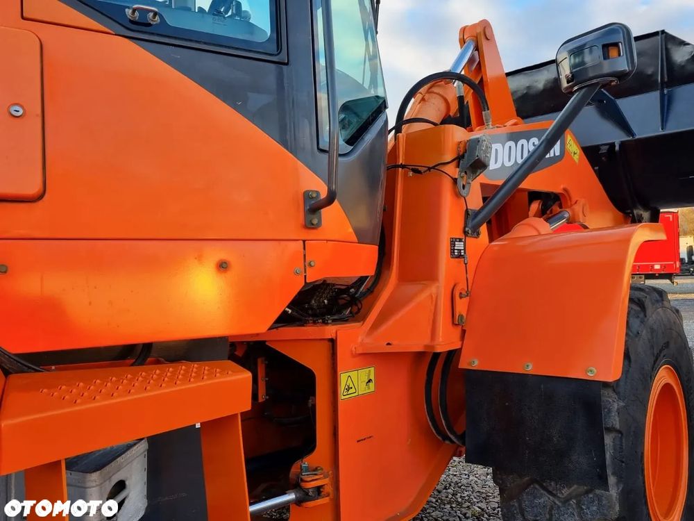 Doosan DL 250 Ładowarka Kołowa 14,4t SUPER STAN Waga Kamera - 22