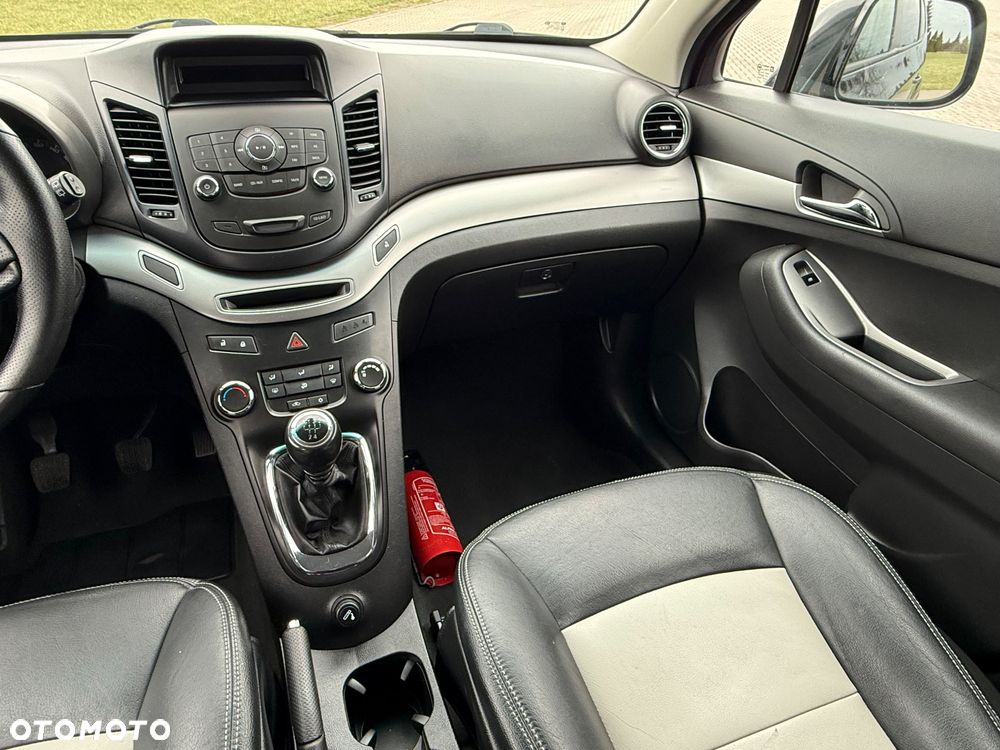Chevrolet Orlando - 33