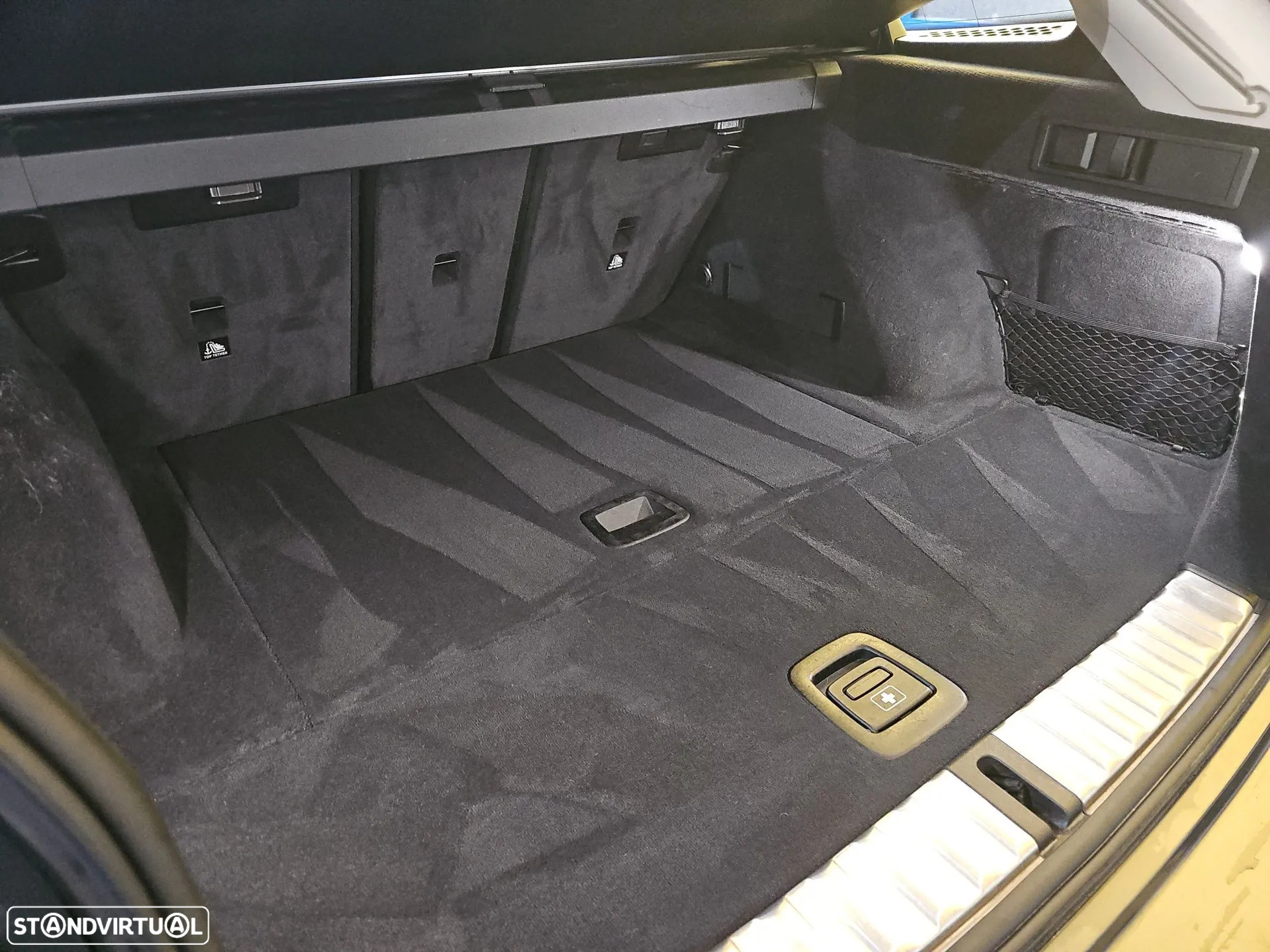 BMW 320 d Touring Auto - 12