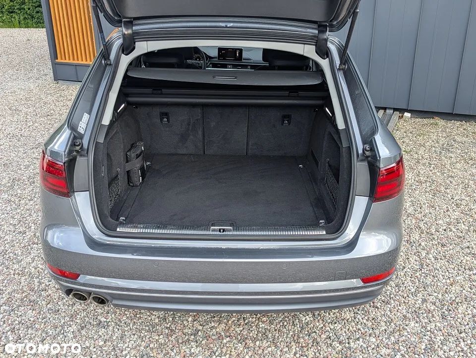 Audi A4 Avant 2.0 TDI S tronic quattro design - 26